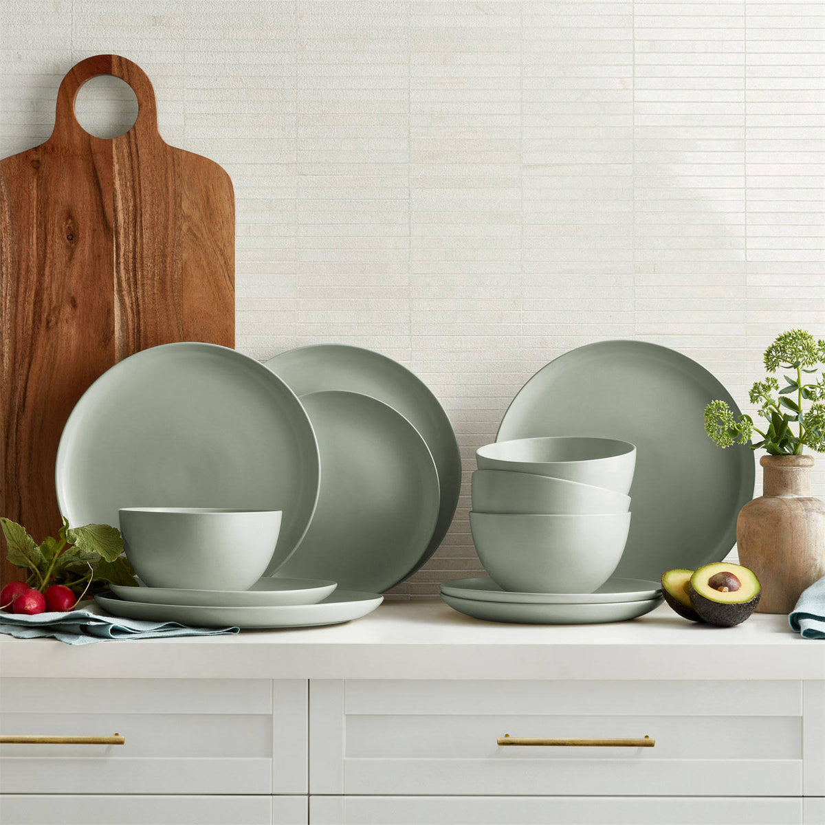 Member's Mark 12 - Piece Artisan Crafted Dinnerware Set (Sea Glass)